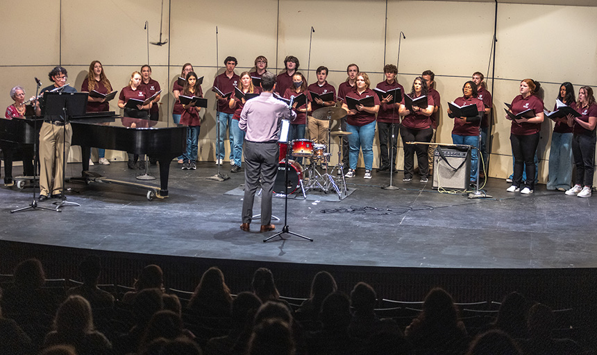 Roanoke Choir Lessons and Carols 2023
